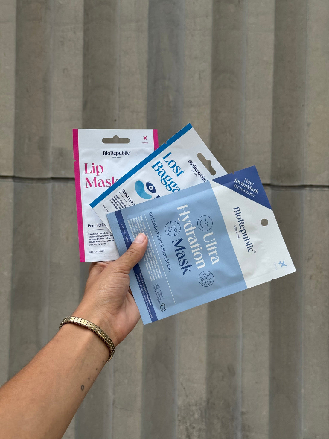 Flying? How to Prevent Dry, Puffy, Dull “Flight Skin"